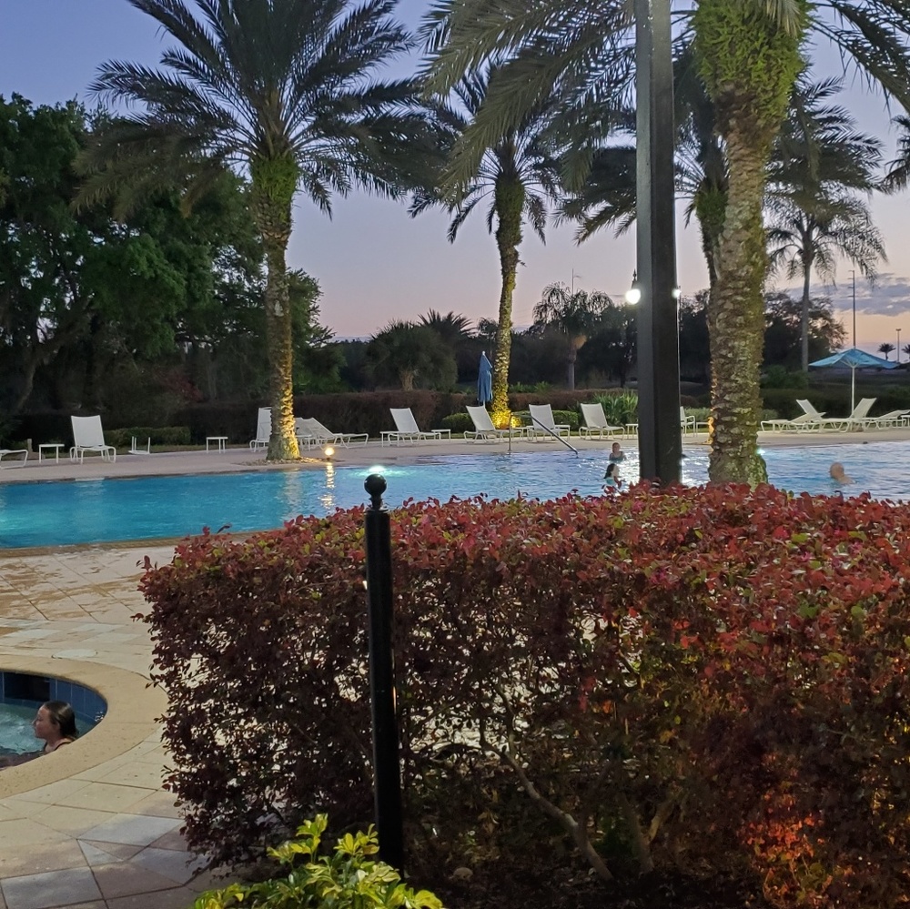 Meet your Posher, Shawna